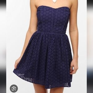 Kimchi Blue Urban Outfitters Strapless Mini Dress Small